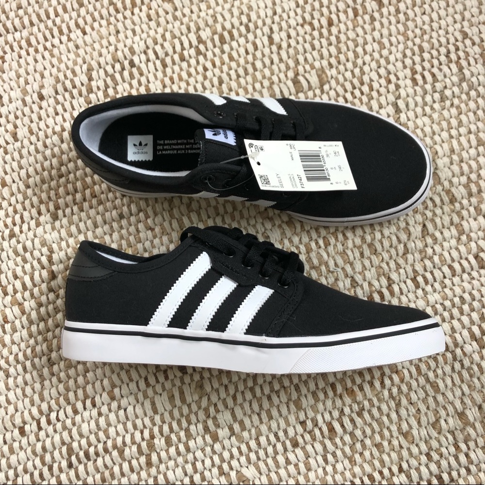 Addidas Sneakers